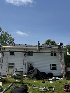 New shingle close-up &mdash; TNE Roofing & Siding