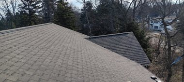 Clean valley work and architectural shingles &mdash; TNE Roofing & Siding